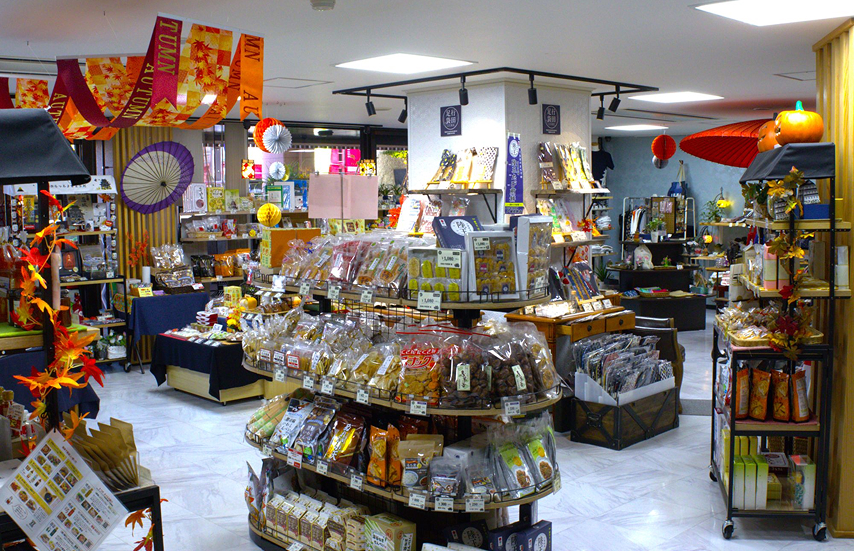 Tourist Souvenir Shop "Buratto Gyoda"